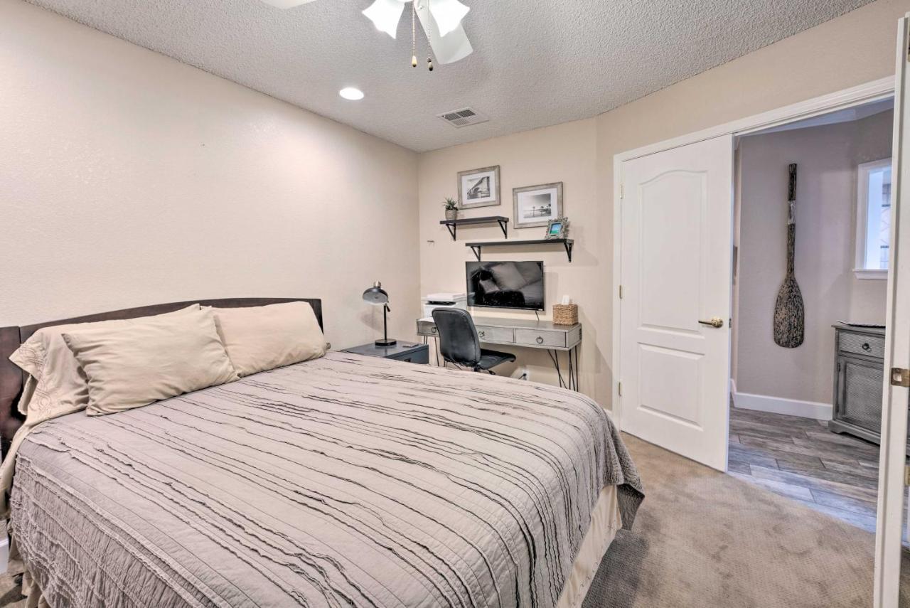 Lake Havasu Condo With Pool Access 1 Block To Beach Lake Havasu City Exteriör bild